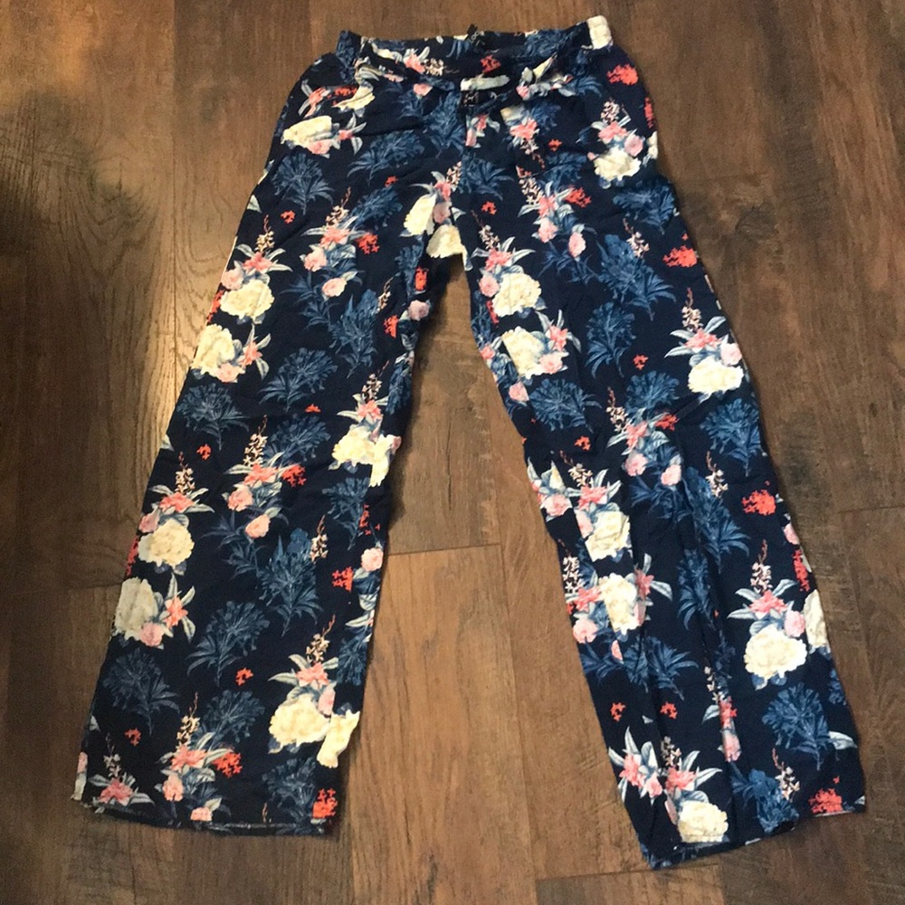 High Waisted Floral Pants With Tie Belt